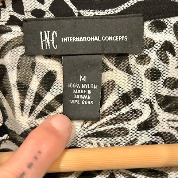 Vintage INC International Concepts Black Ruffle Neck Button Up Blouse Sheer Y2K - Picture 7 of 7